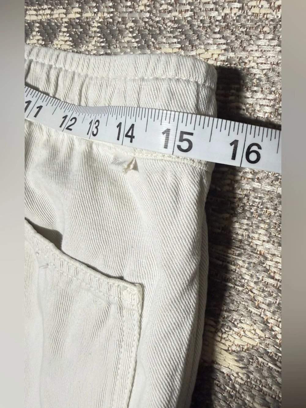 Zara cream Cropped Elastic-Waist Ankle Pants 75%cotton 25%linen.